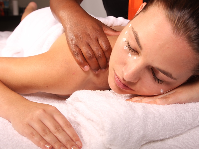 Six notable benefits of massage